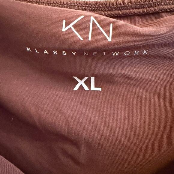 Klassy Network Bra Free Top XL Brown Ribbed Boat Neck Brami Tee Basic Layering - Picture 3 of 7